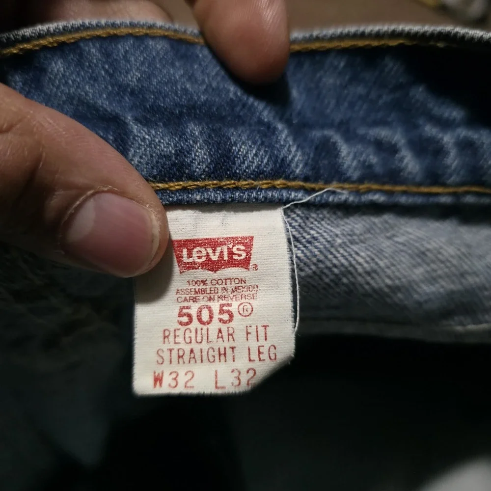 Vintage 1995 Levis 505 Size 32 x 32 *Fits 30 x 28* Orange Tab Denim‎ Jeans Ankle